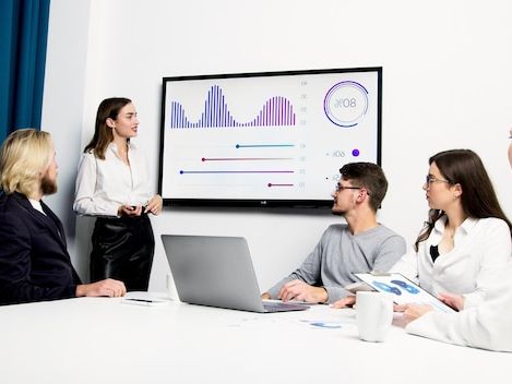 SEO dla stron konferencji – skuteczne strategie zwiększania widoczności wydarzenia